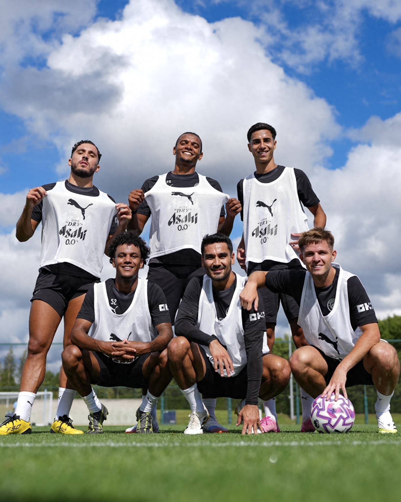 路易斯-迪亚斯导致阿什拉夫受伤，摩洛哥记者：你是个罪犯（阿什拉夫受伤引风波，摩洛哥记者痛斥路易斯-迪亚斯：你是个罪犯）